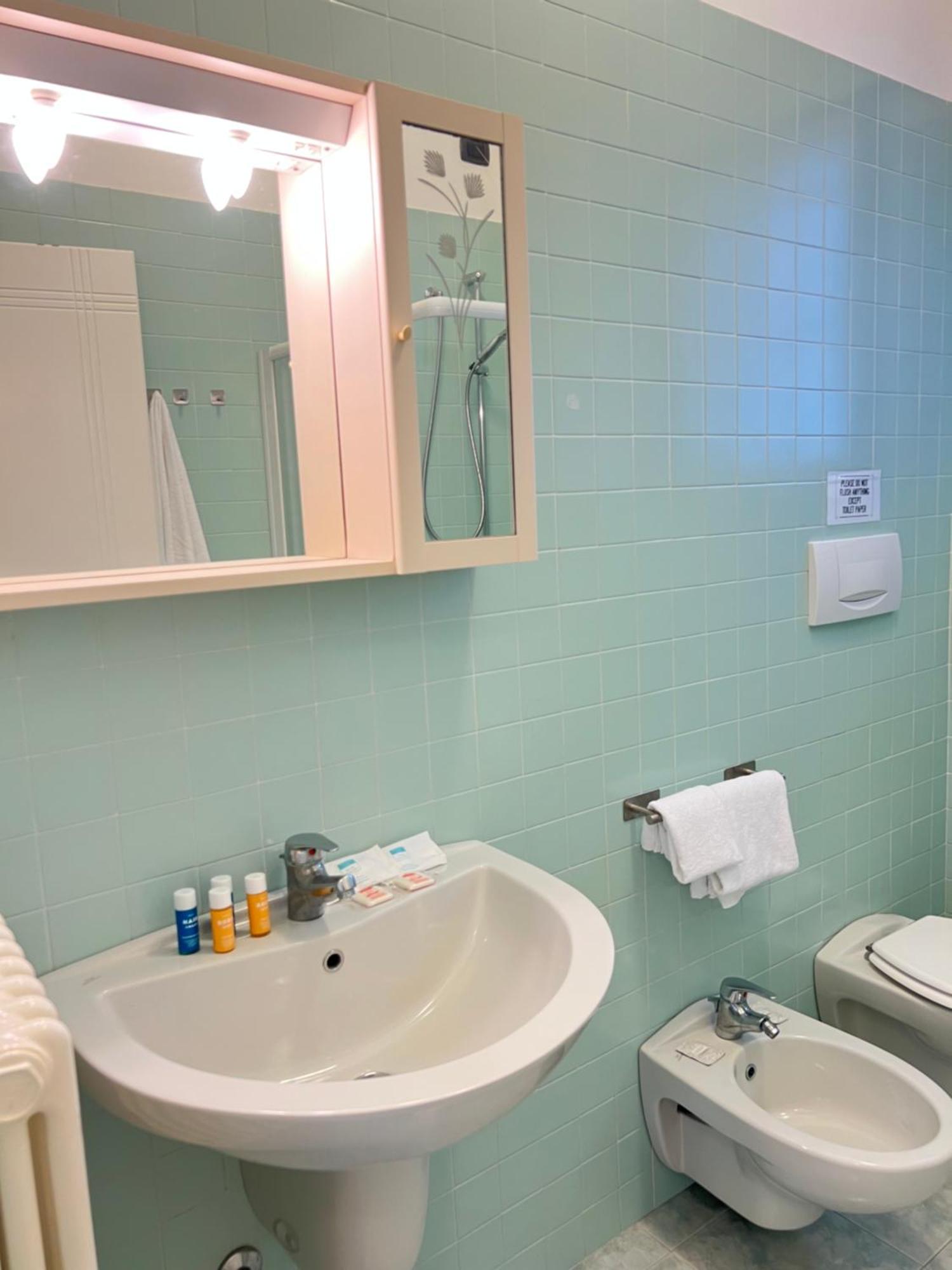 Margherita 8 Apartment - Ground Floor リミニ エクステリア 写真