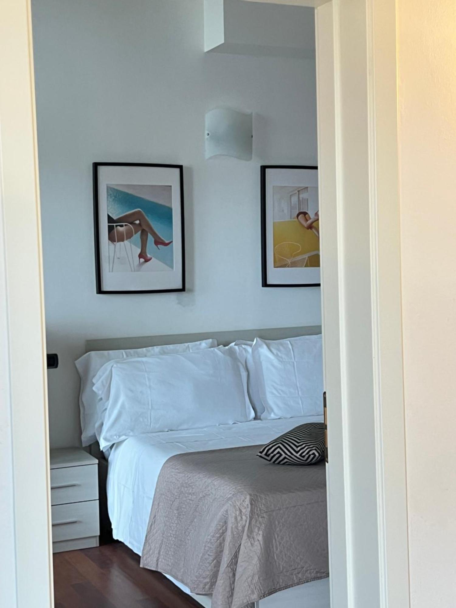 Margherita 8 Apartment - Ground Floor リミニ エクステリア 写真
